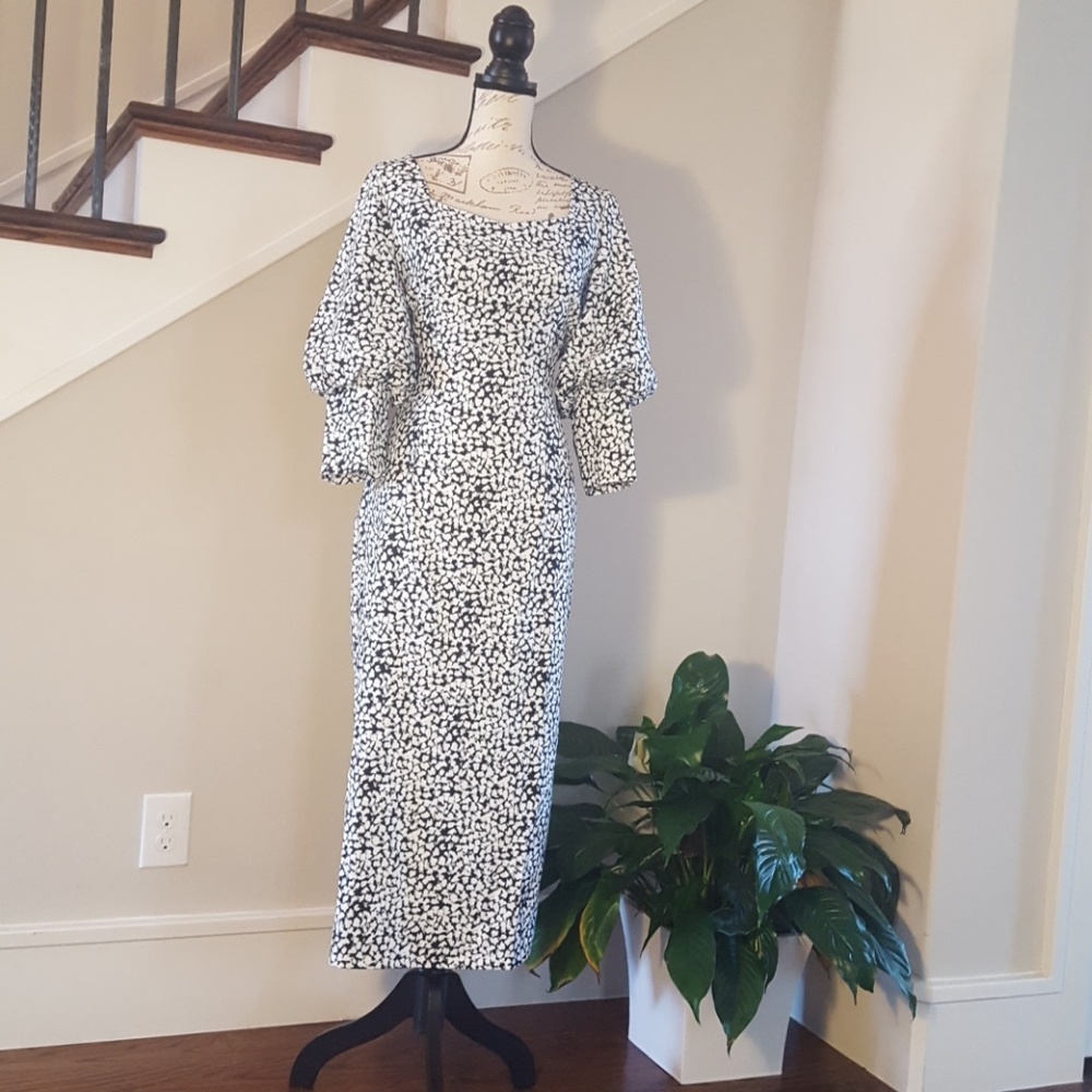 Black and white long pencil dress w puffy sleeves